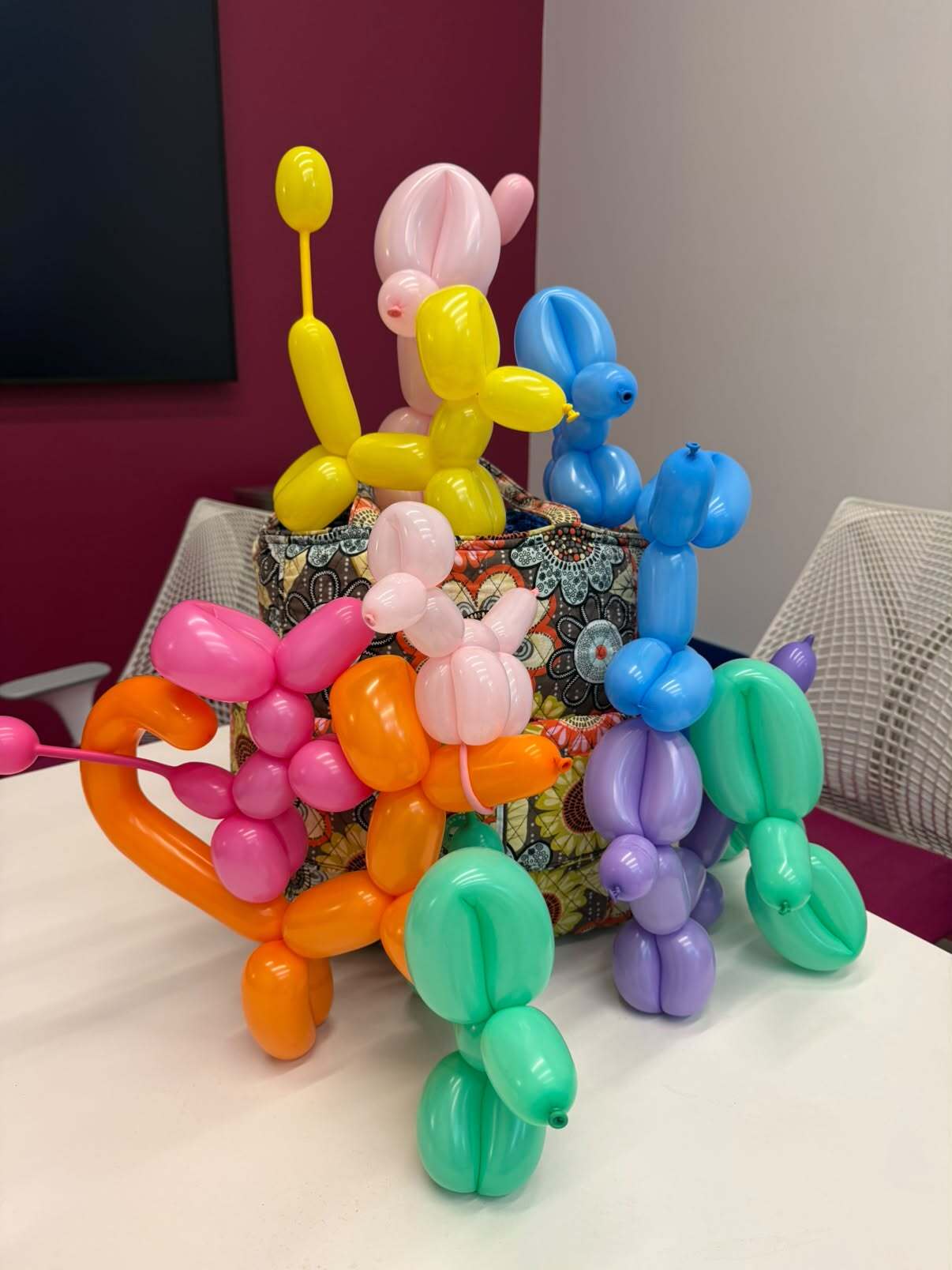 Balloon_Dog_Pile